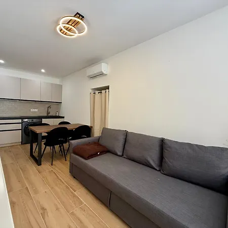 Apartment Centre De - A 50 M - Wi-fi - Climatisation Nice